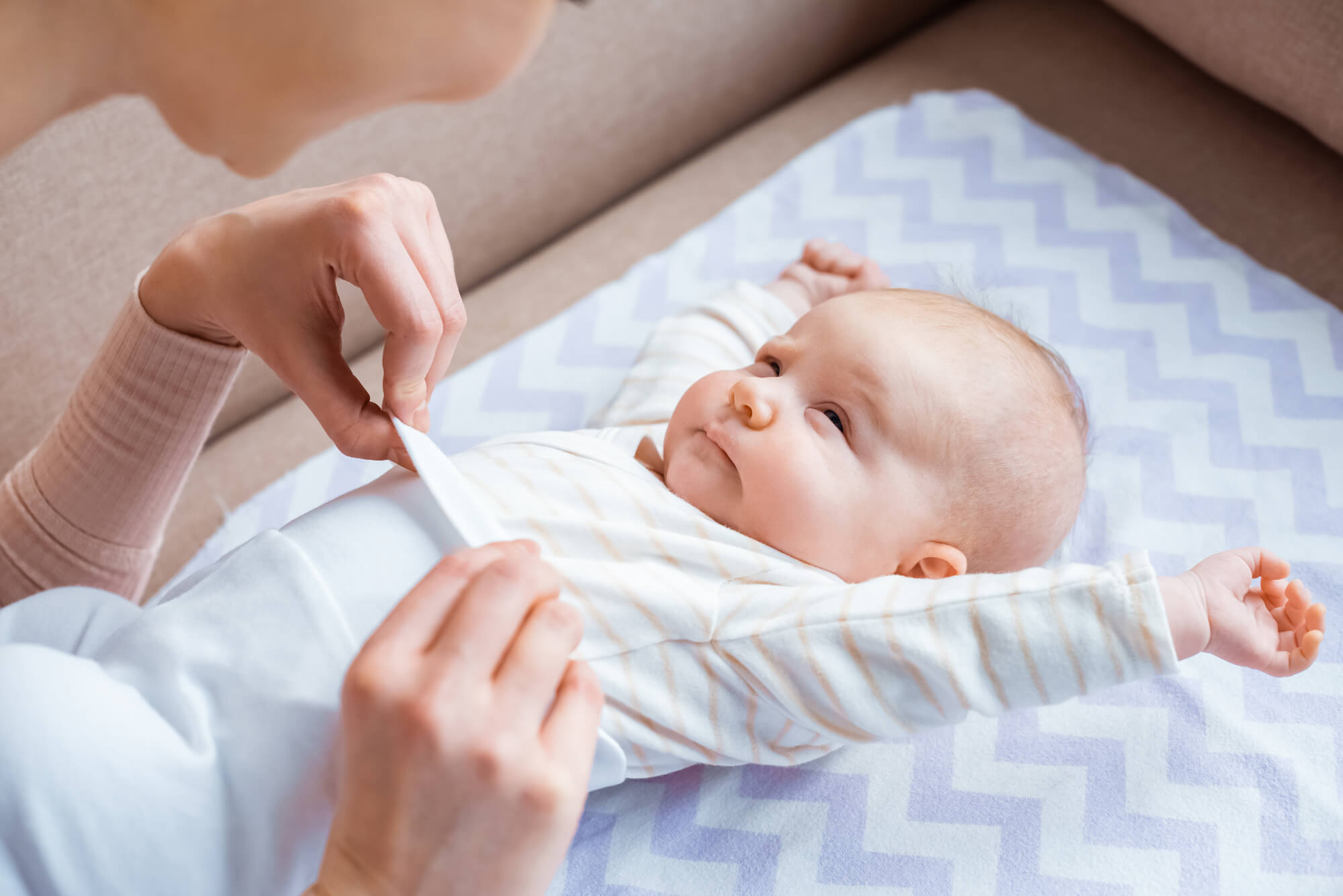 乳腺癌是如何发生的？哺乳期发现乳腺癌，怀疑是在供卵代怀试管代生期间发现的