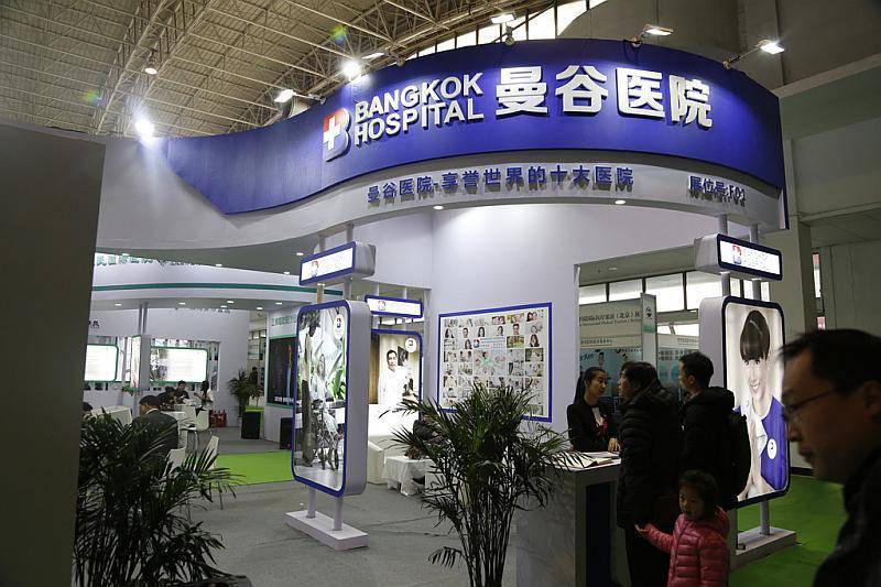 湖北武汉试管代怀好多费用能选+别吗（代怀生子费用多少如何选择+别？）